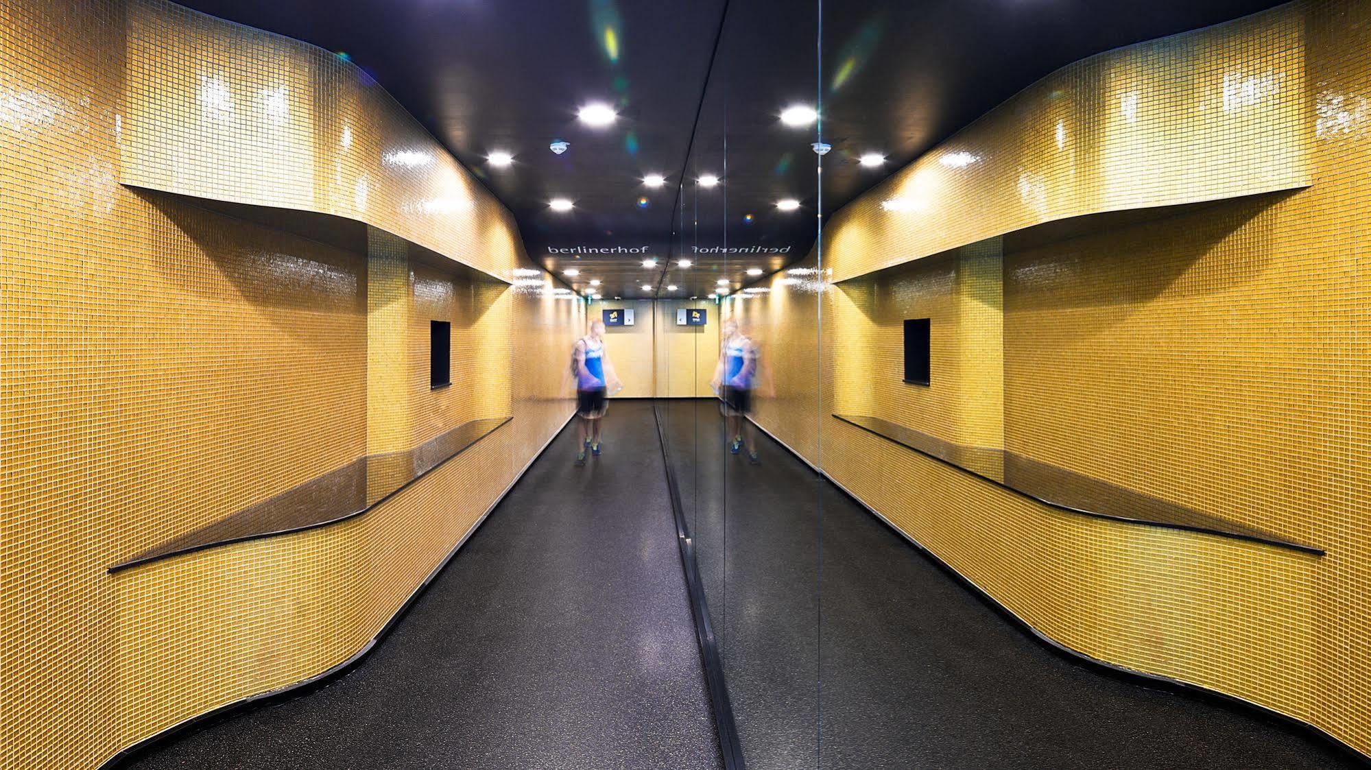 Numa Kudamm Aparthotel 4*